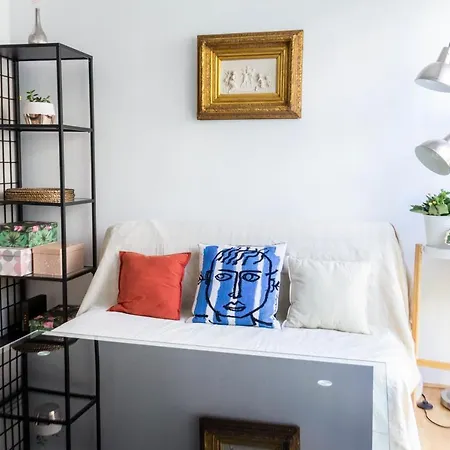 Cosy Close To Canal St Martin Paris