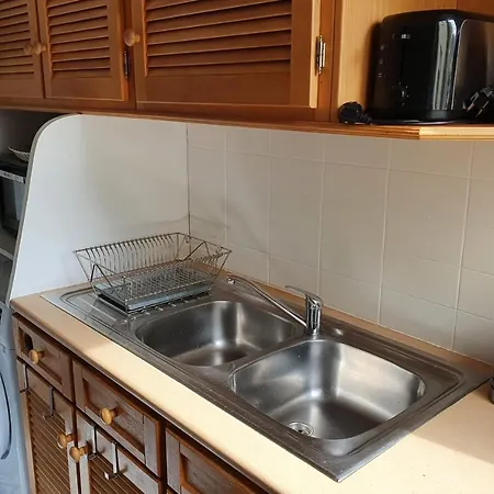 Cosy Close To Canal St Martin Paris